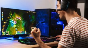 How Does iloveloveloveebay.com Help You Stay Updated with Gaming and Tech