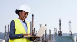 How to Become a Chemical Engineer in the UK