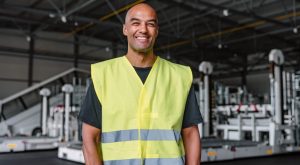 What Is the Salary of an Aircraft Engineer in the UK