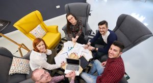 What Practical Tips for Startups Can You Find on SwindleTrilogy.com