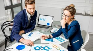 What Are the Roles and Responsibilities of a Marketing Manager in the UK