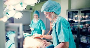 What Does an Anaesthetist Do in the UK
