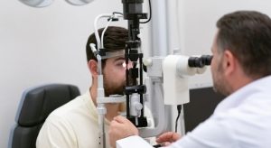 What Is the Average Salary for Optometrists in the UK
