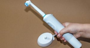 Health Benefits of an Electric Toothbrush