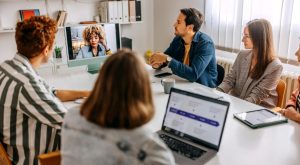 Why Traditional Meeting Setups Don’t Cut It Anymore